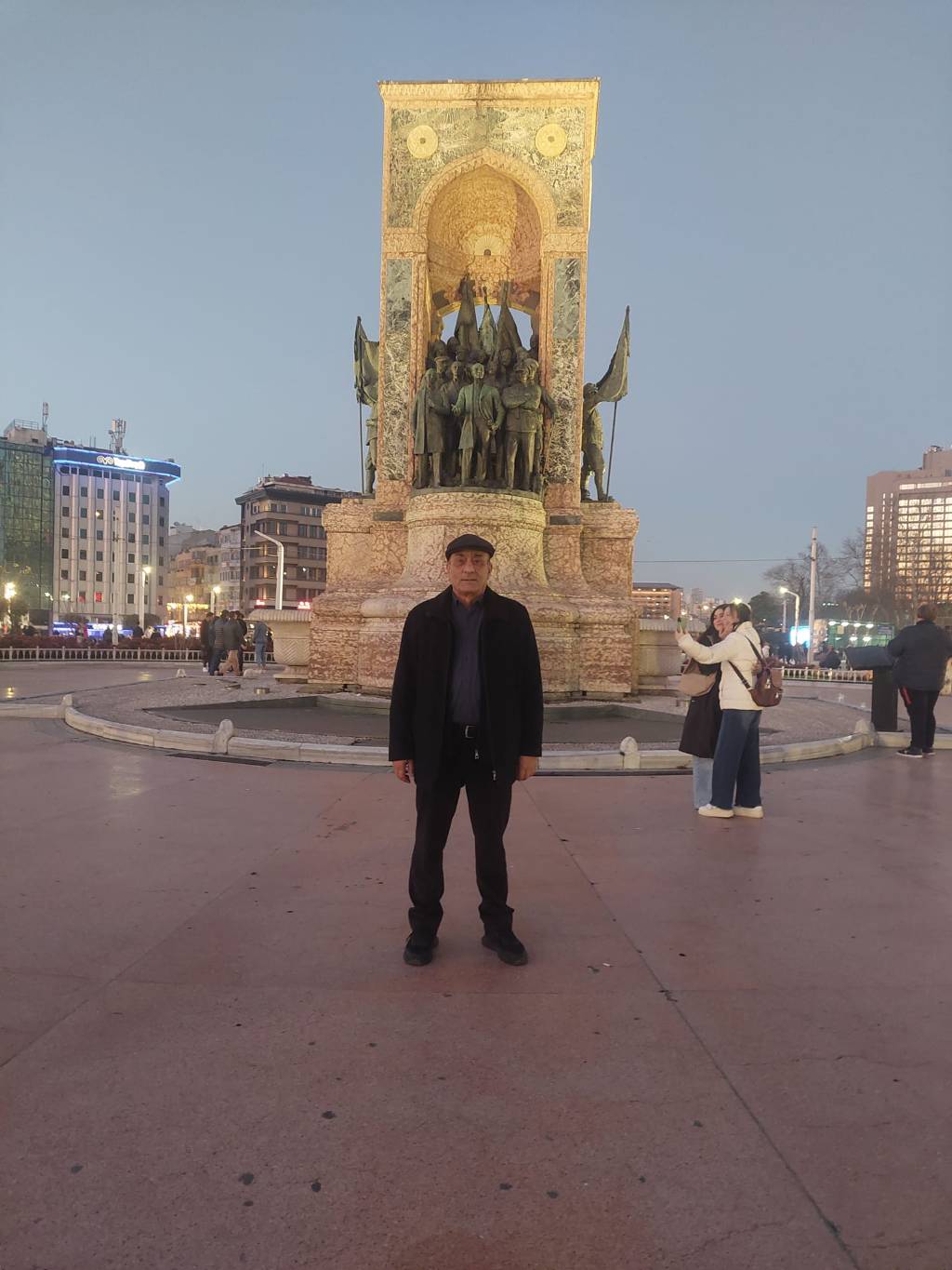  Taksim bir umut Derneği Toplantısı